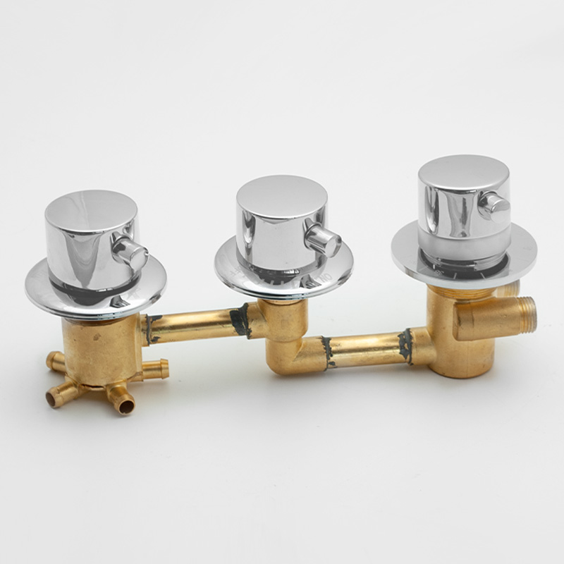 New Triple Maniglia Termostati - Thermostatic Shower Faucet Valve 3 Way recensione e prezzo